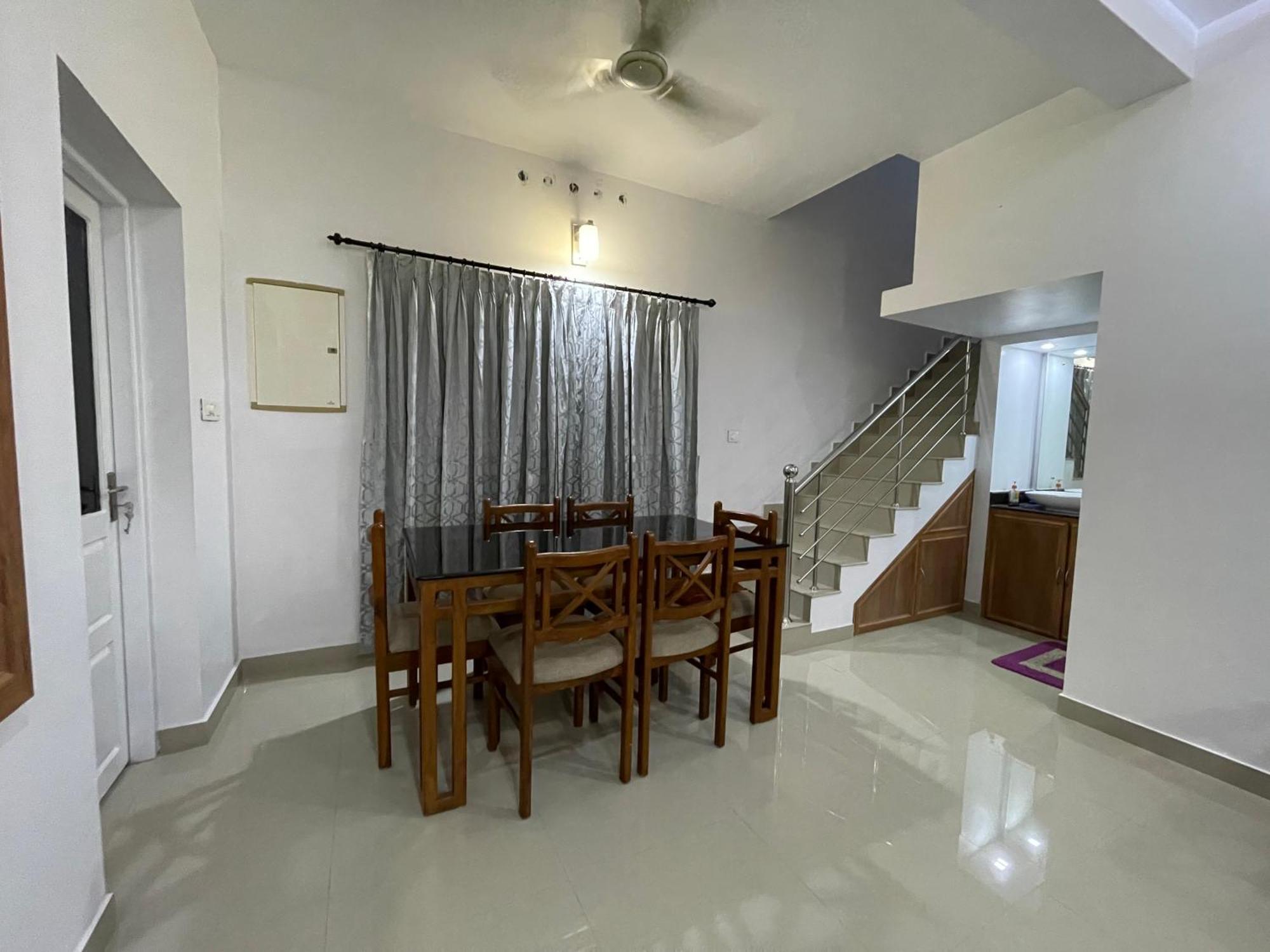 Dream Home Kochi Tripunithura ภายนอก รูปภาพ